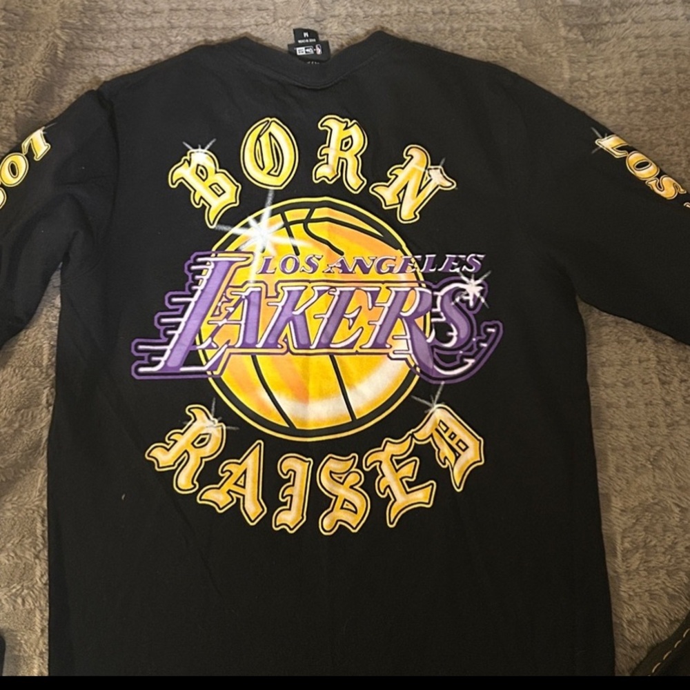 New Era born x raised Black Tee - Los Angeles lakers